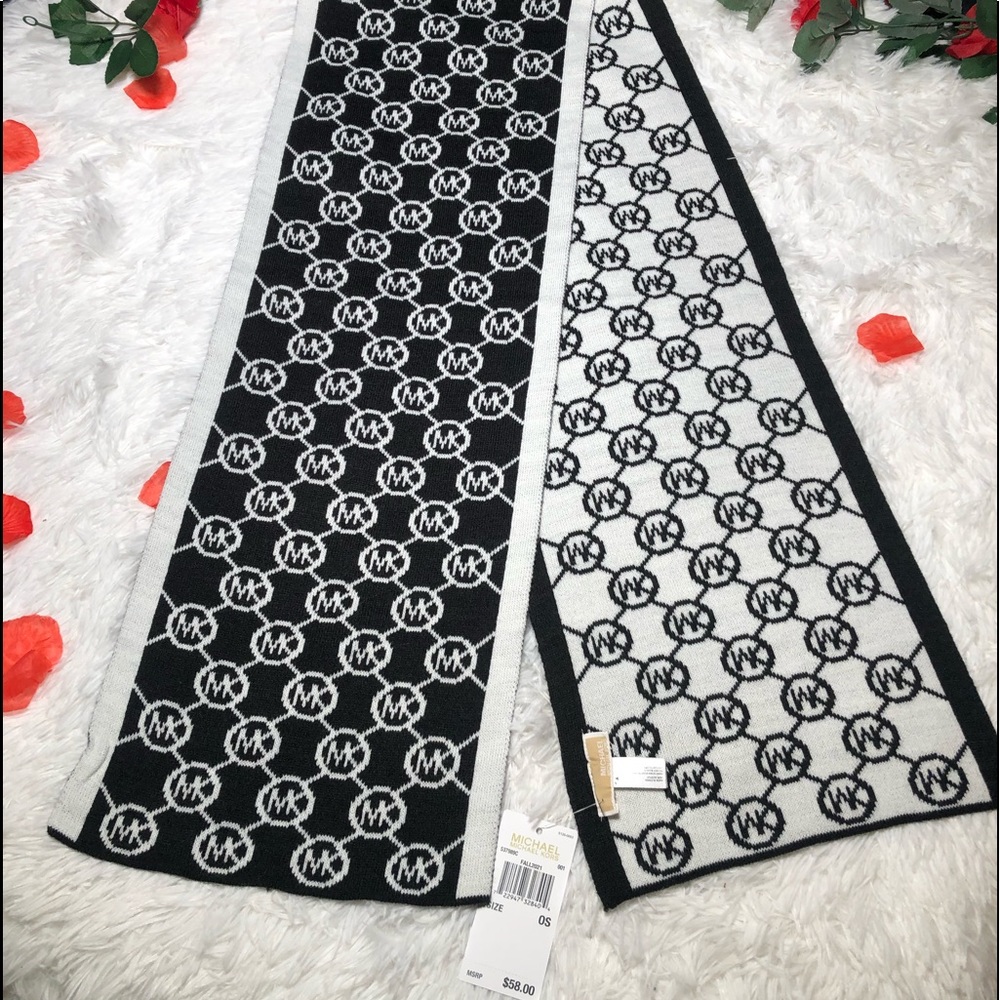 Michael Kors scarf
